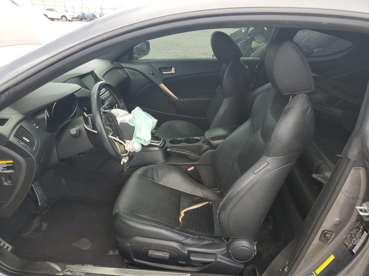 2015 Hyundai Genesis Coupe 3.8L VIN: KMHHU6KJ3FU128147 Lot: 61855345