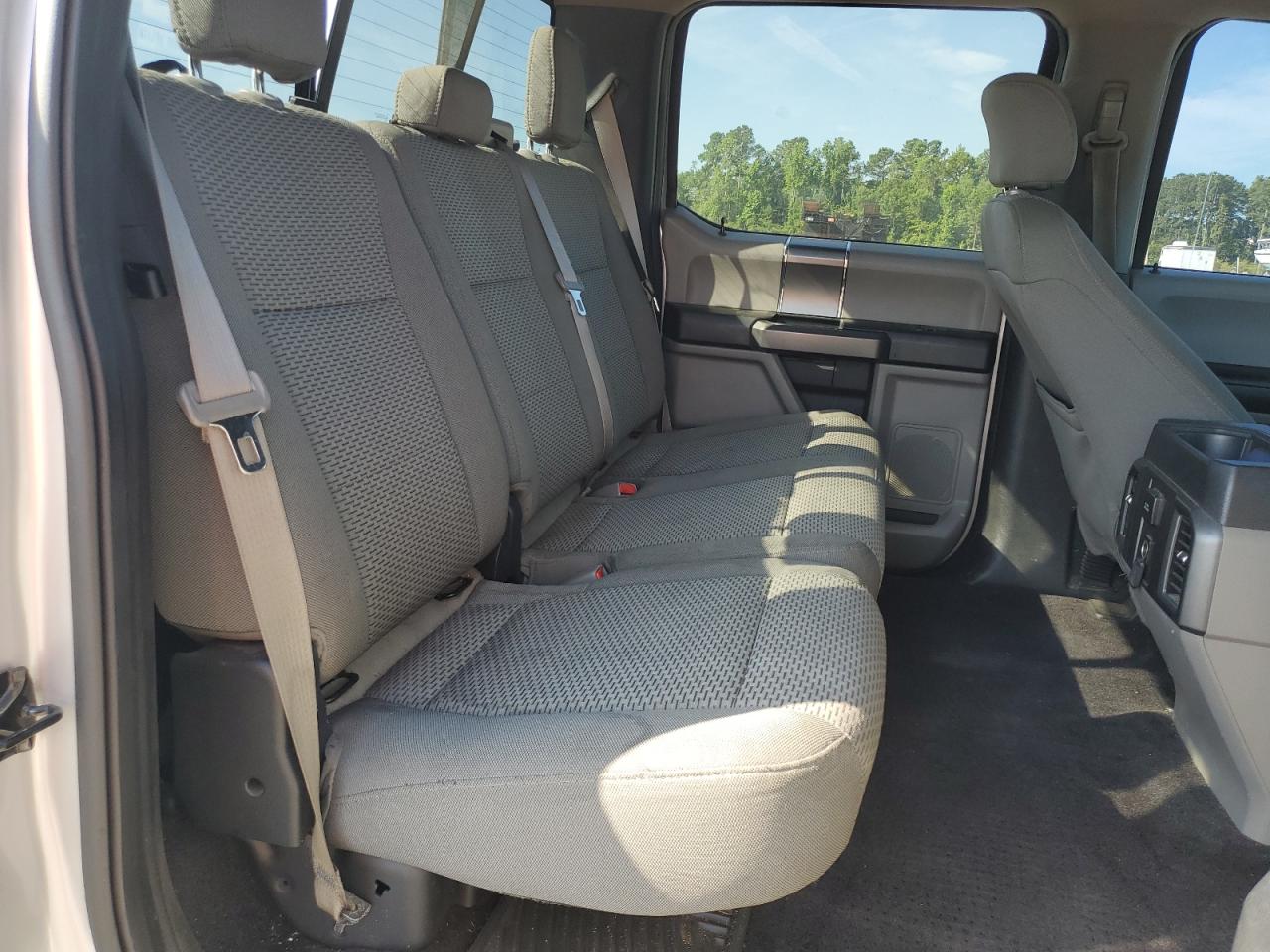 2016 Ford F150 Supercrew VIN: 1FTEW1CP1GFD32944 Lot: 62093065