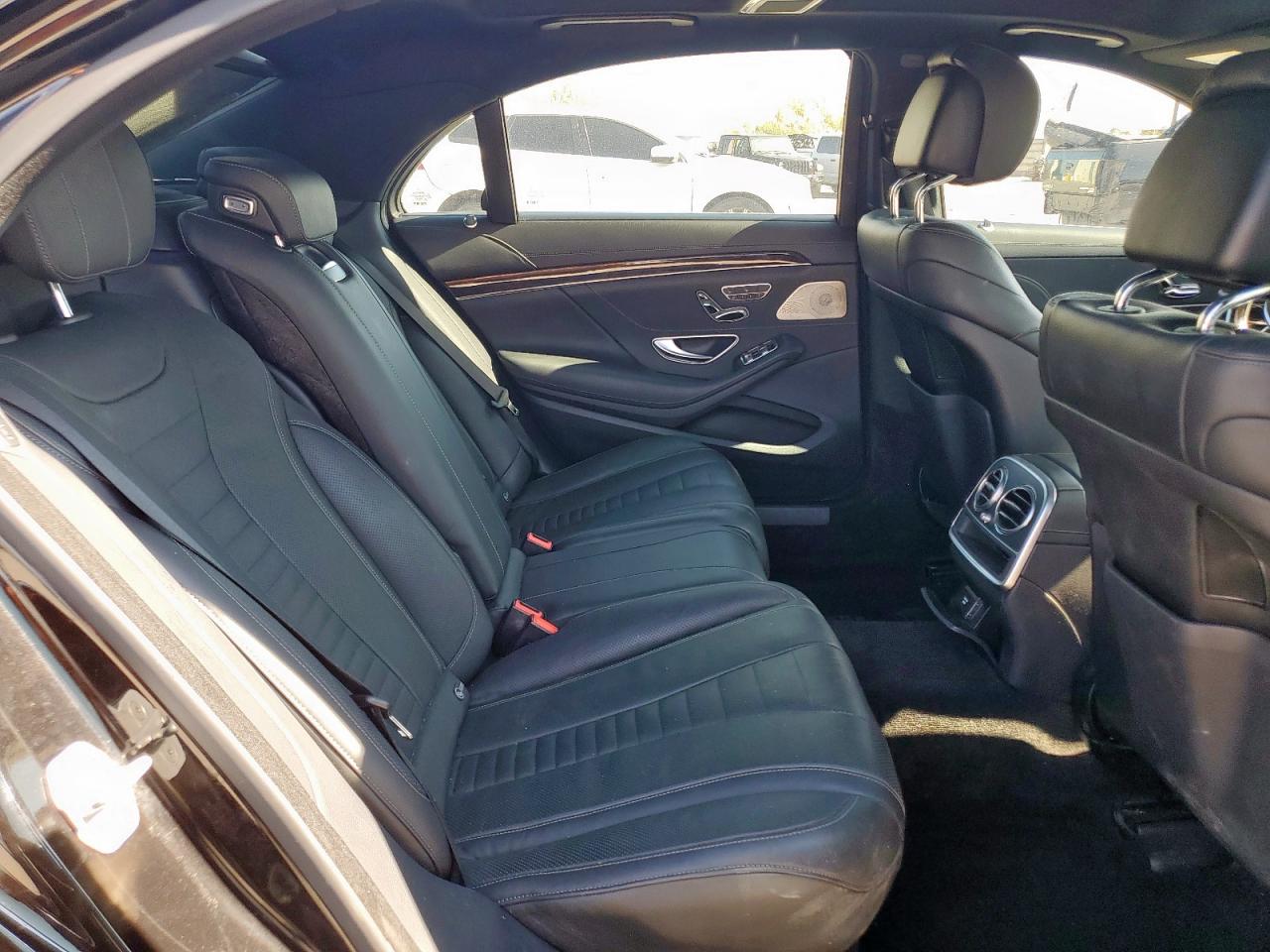 2015 Mercedes-Benz S 550 4Matic VIN: WDDUG8FB2FA146106 Lot: 62924545