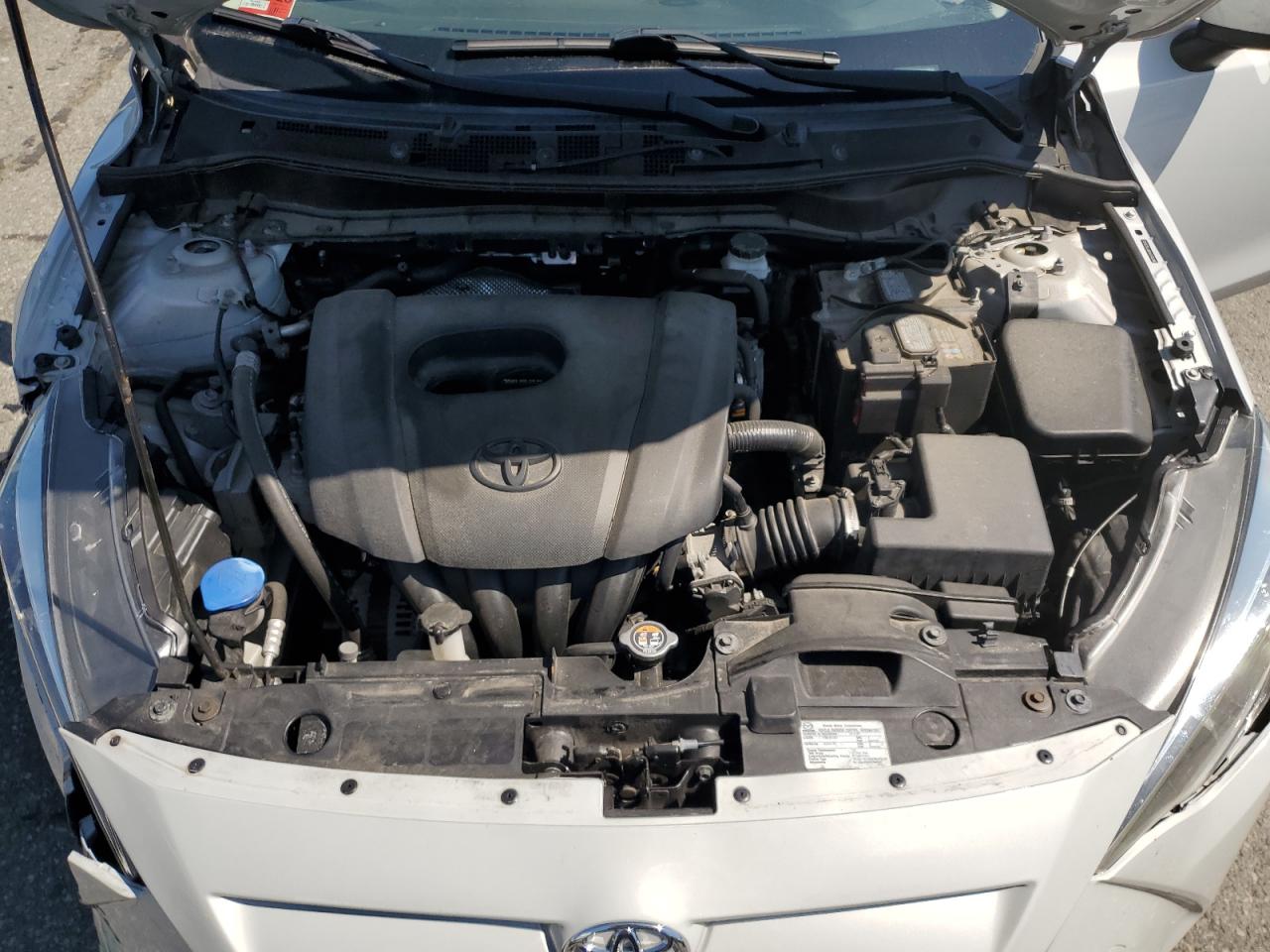 2019 Toyota Yaris L VIN: 3MYDLBYV5KY523612 Lot: 62820305