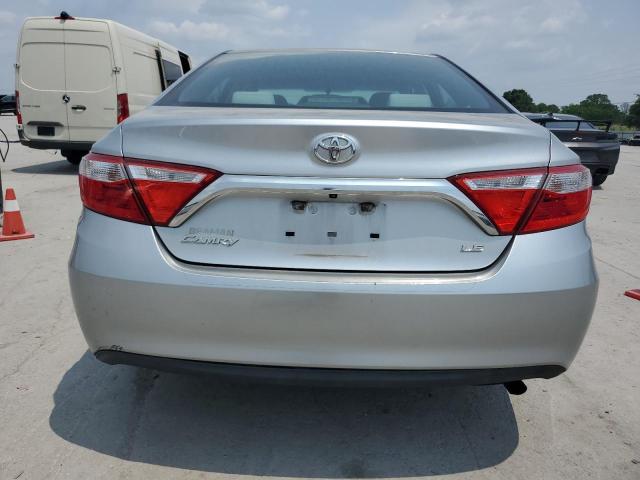  TOYOTA CAMRY 2017 Серебристый