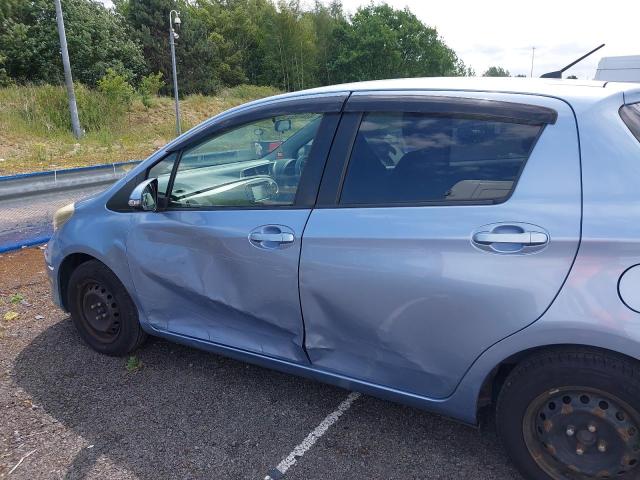 2011 TOYOTA VITZ