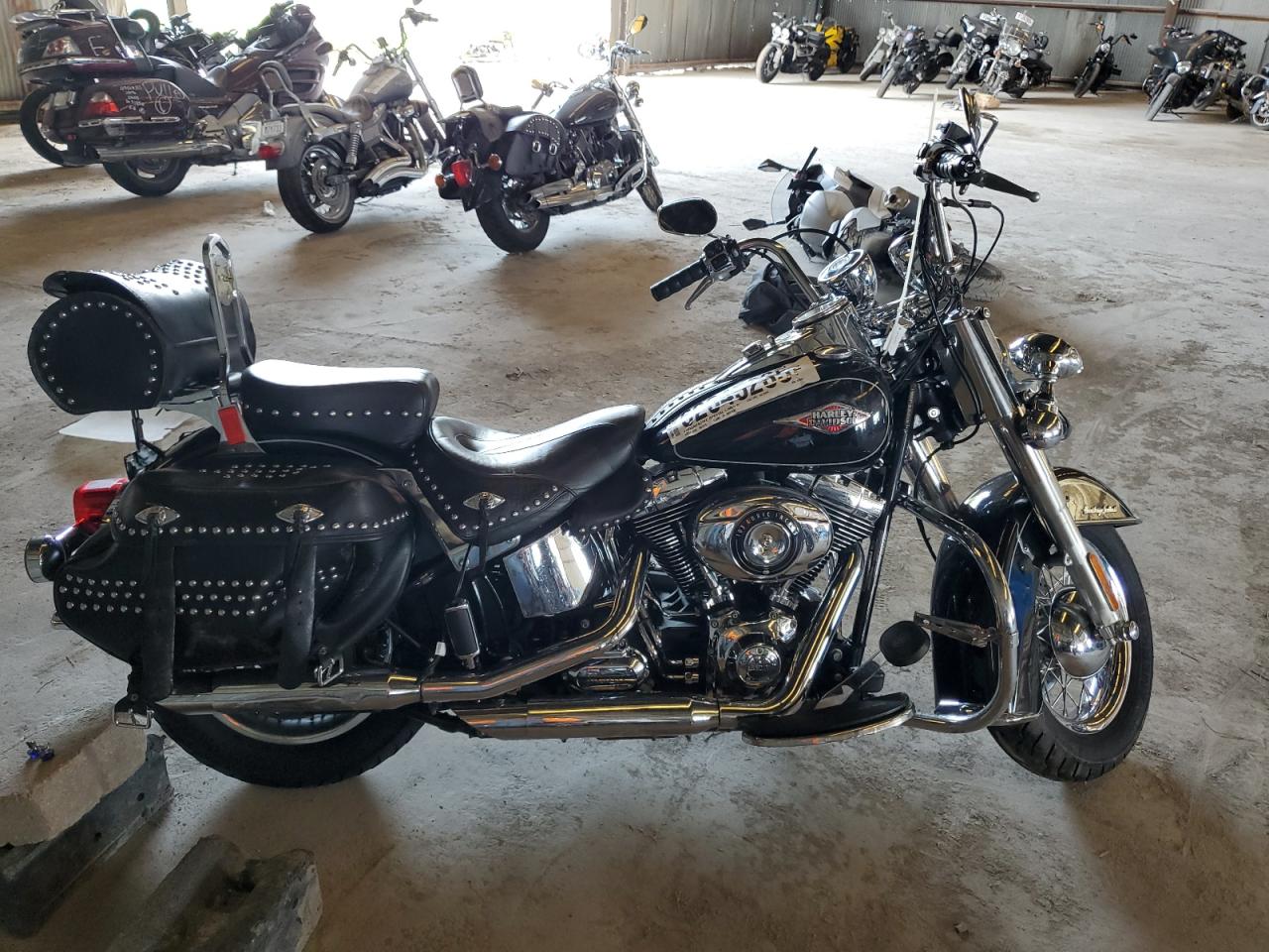 HARLEY-DAVIDSON FL 2012 VIN 1HD1BWV18CB016568