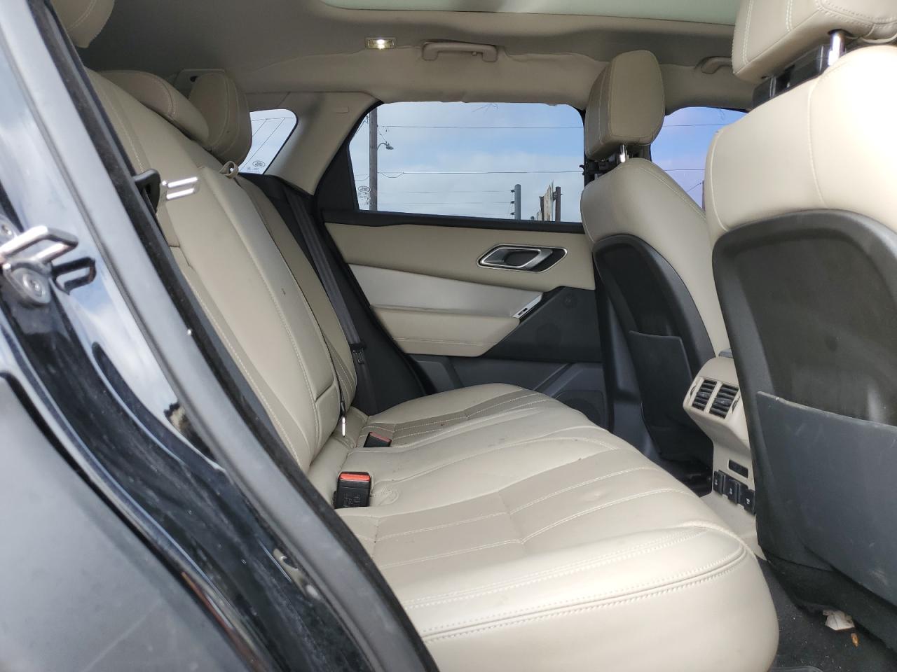 2019 Land Rover Range Rover Velar S VIN: SALYB2FV1KA220622 Lot: 62135075