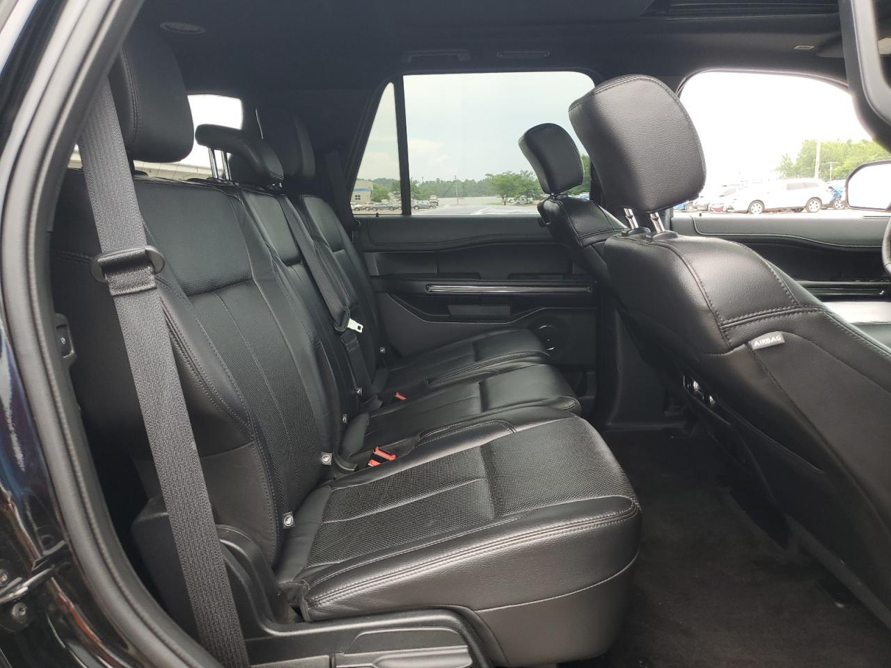 2018 Ford Expedition Xlt VIN: 1FMJU1JT3JEA48759 Lot: 62812885
