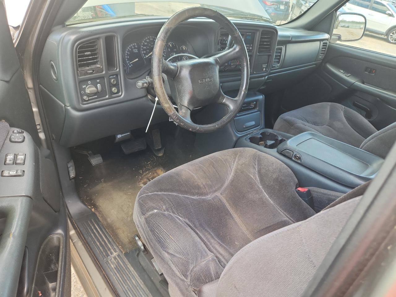2002 GMC New Sierra C1500 VIN: 2GTEC19T821209977 Lot: 62962695