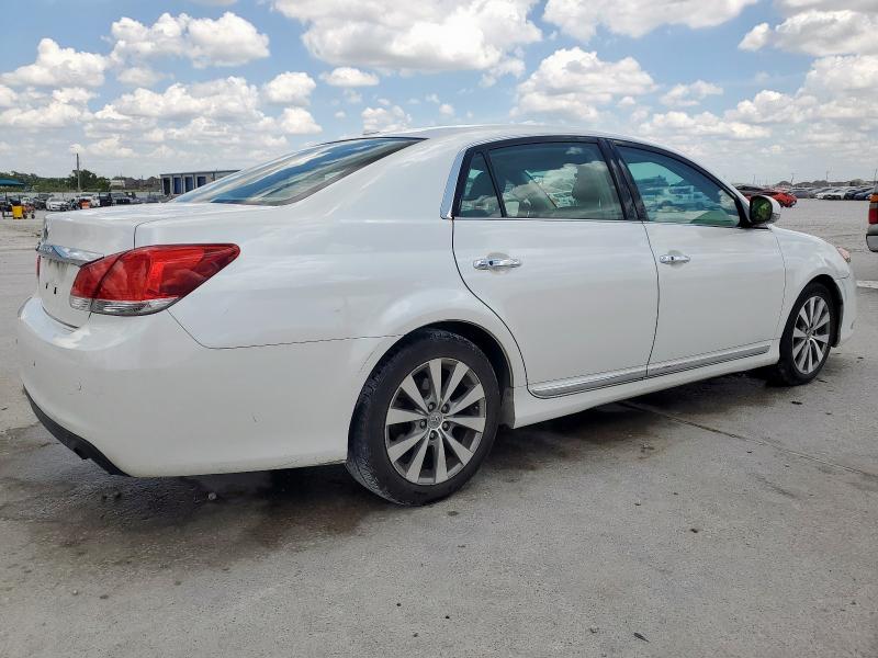  TOYOTA AVALON 2012 Biały
