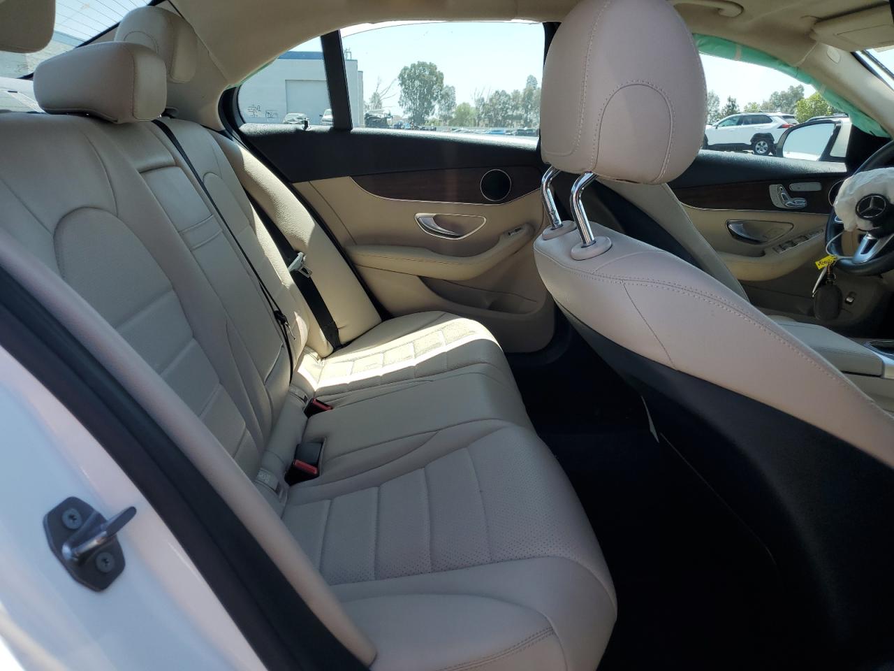 2019 Mercedes-Benz C 300 VIN: 55SWF8DB2KU306915 Lot: 62910735