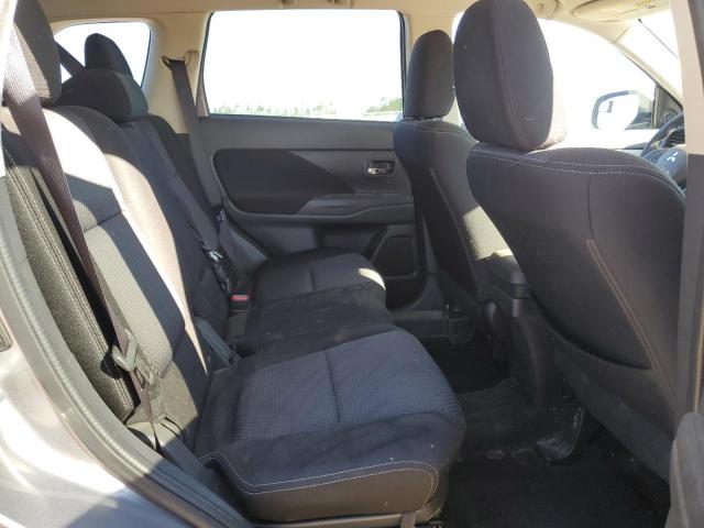 2018 MITSUBISHI OUTLANDER ES  