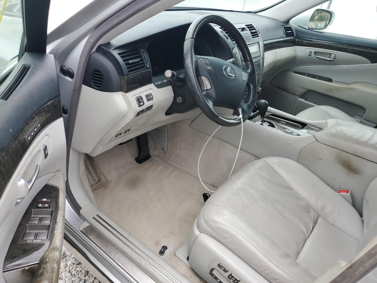 2007 Lexus Ls 460 VIN: JTHBL46F175014438 Lot: 62513655