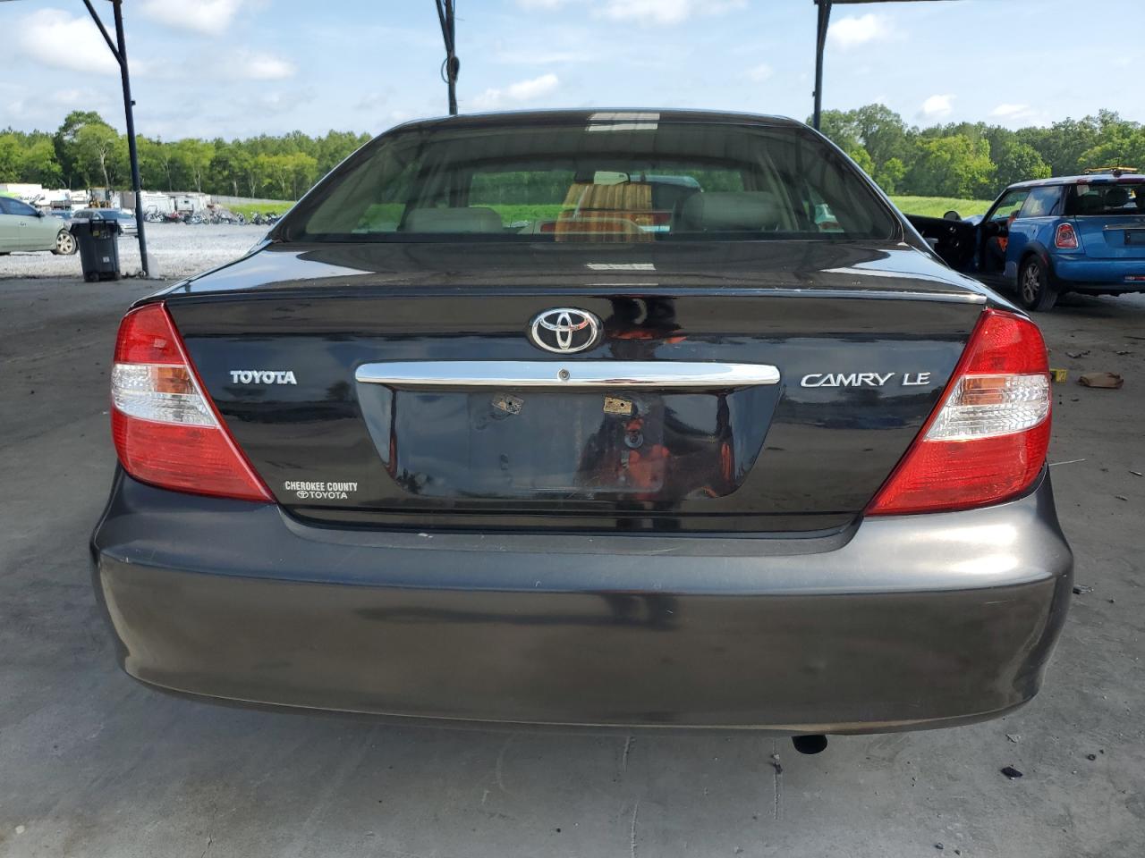 2003 Toyota Camry Le VIN: 4T1BE32K13U161153 Lot: 62948465