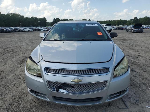 Sedans CHEVROLET MALIBU 2012 Srebrny