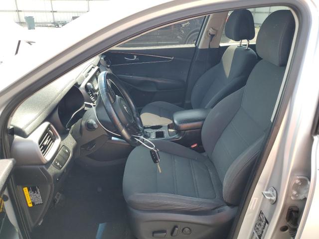  KIA SORENTO 2016 Srebrny