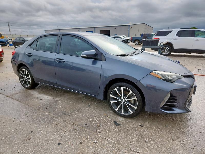  TOYOTA COROLLA 2017 Серый