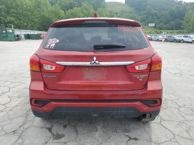 MITSUBISHI OUTLANDER 2018 Красный