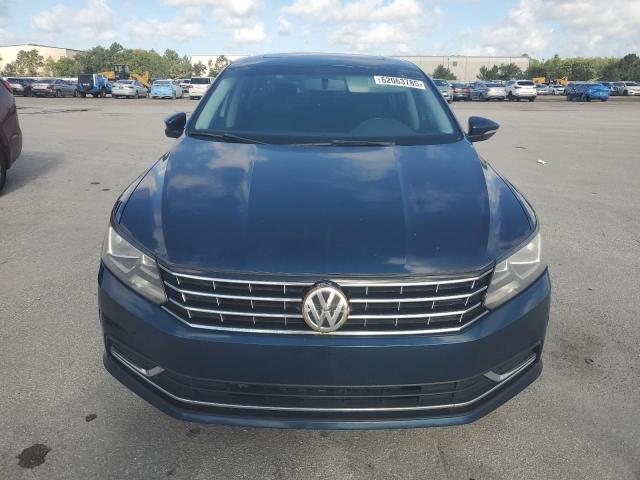  VOLKSWAGEN PASSAT 2019 Blue
