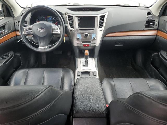  SUBARU OUTBACK 2013 Silver