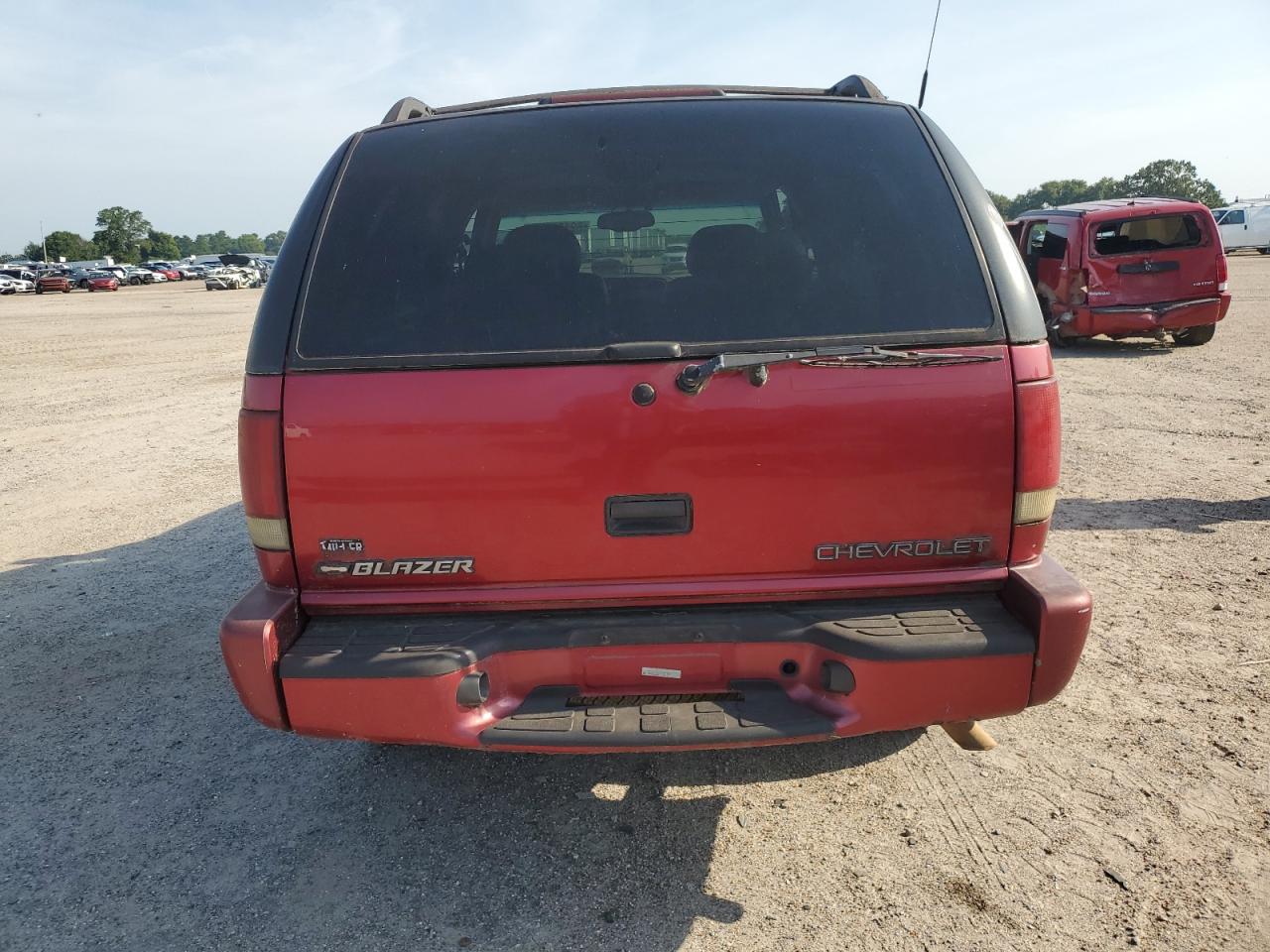 2001 Chevrolet Blazer VIN: 1GNDT13WX12107794 Lot: 62183065