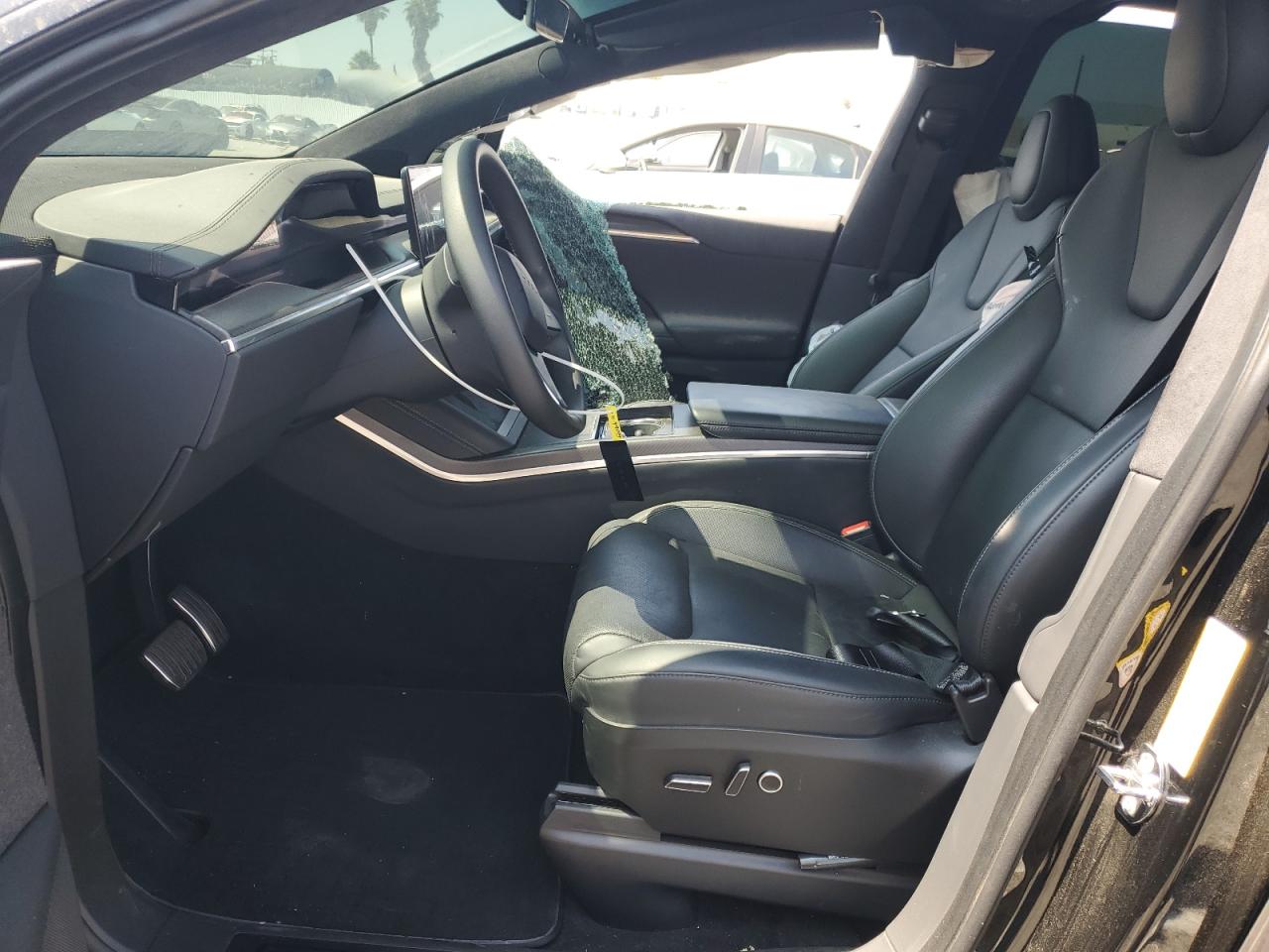 2024 Tesla Model X VIN: 7SAXCBE61RF449039 Lot: 62516085