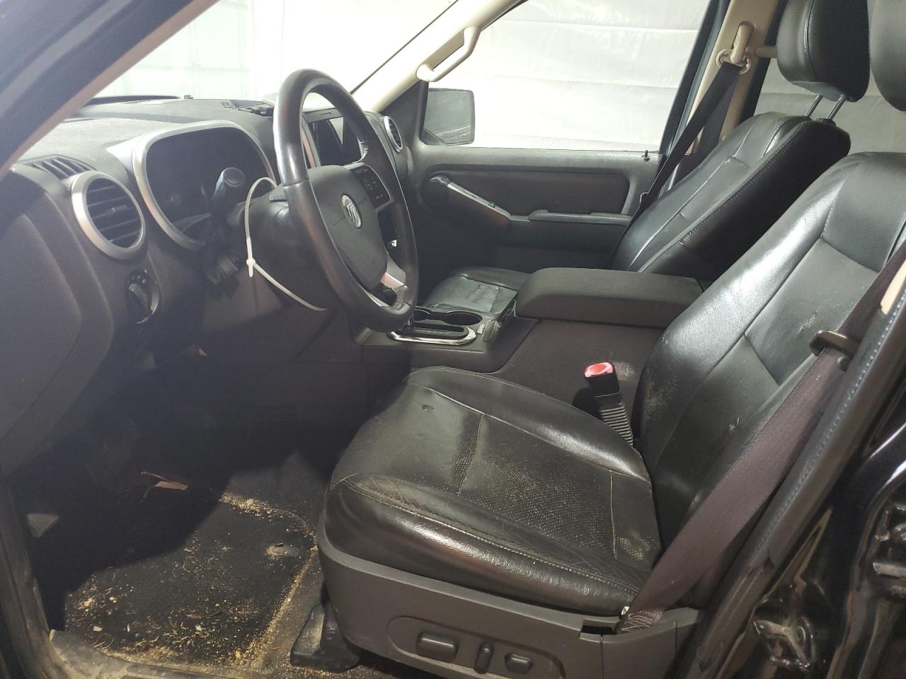2010 Mercury Mountaineer Luxury VIN: 4M2EN4HE2AUJ03178 Lot: 61929335