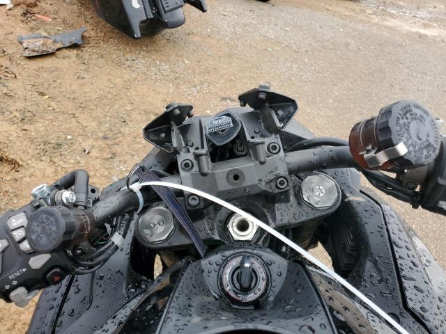 KAWASAKI ZR1000 K 2020 Зелений