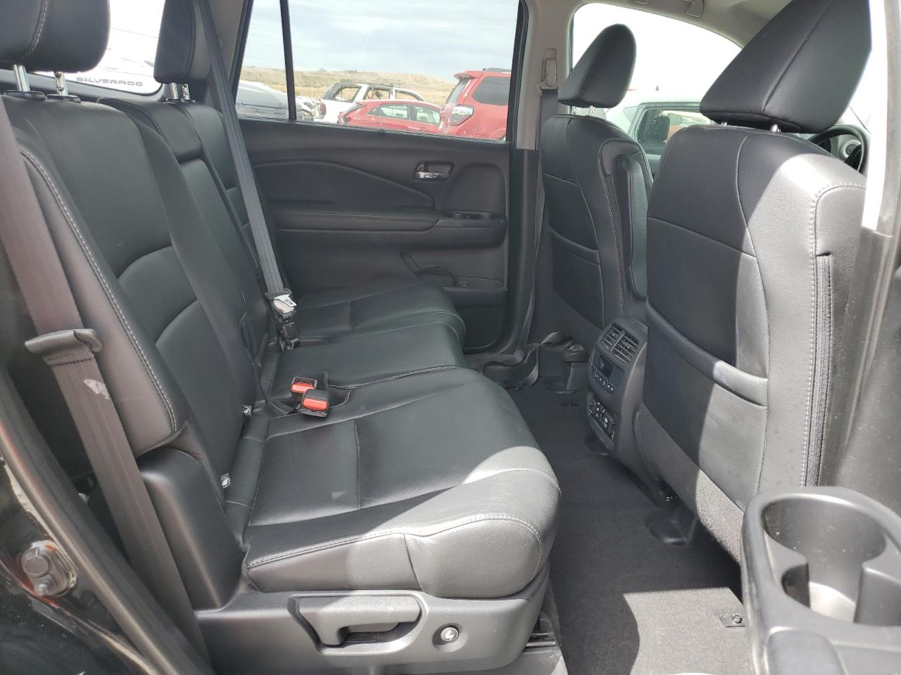 2018 Honda Pilot Touring VIN: 5FNYF5H99JB002768 Lot: 60540525