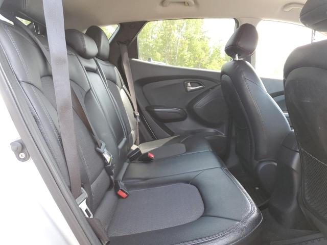 2010 HYUNDAI TUCSON GLS  