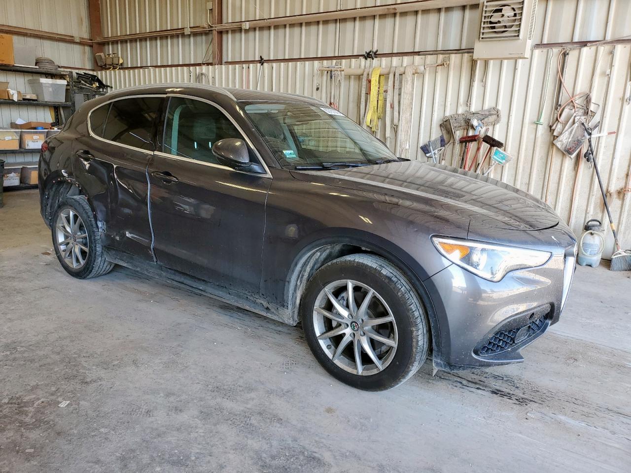 2018 Alfa Romeo Stelvio Ti VIN: ZASFAKBN5J7B60452 Lot: 62751075
