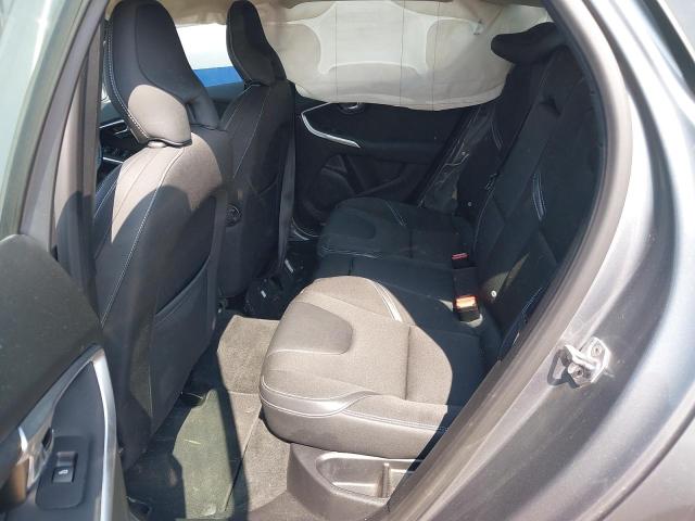2018 VOLVO V40 MOMENT