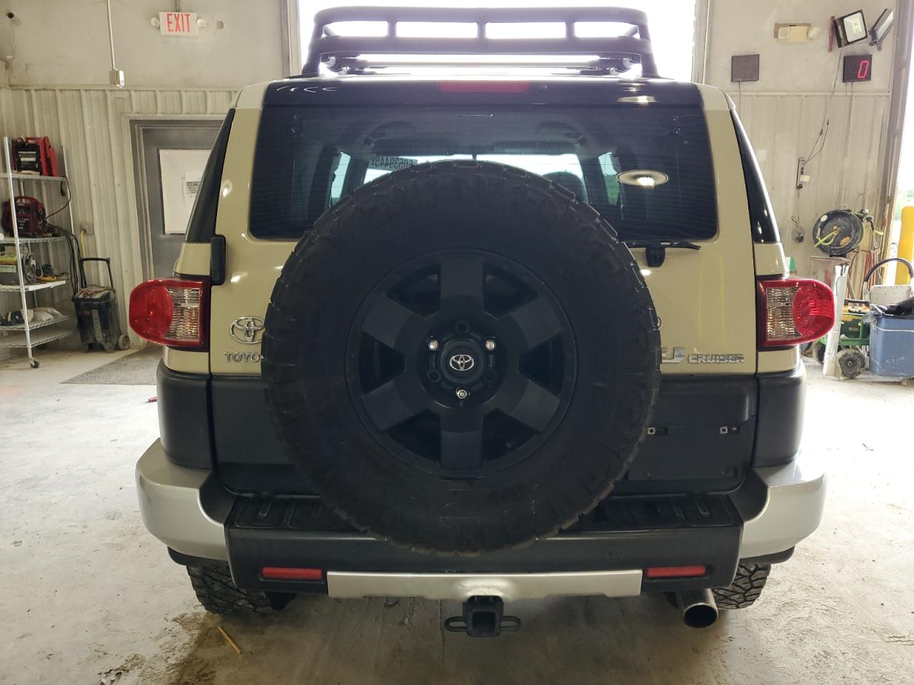 2008 Toyota Fj Cruiser VIN: JTEBU11FX8K048283 Lot: 60539445
