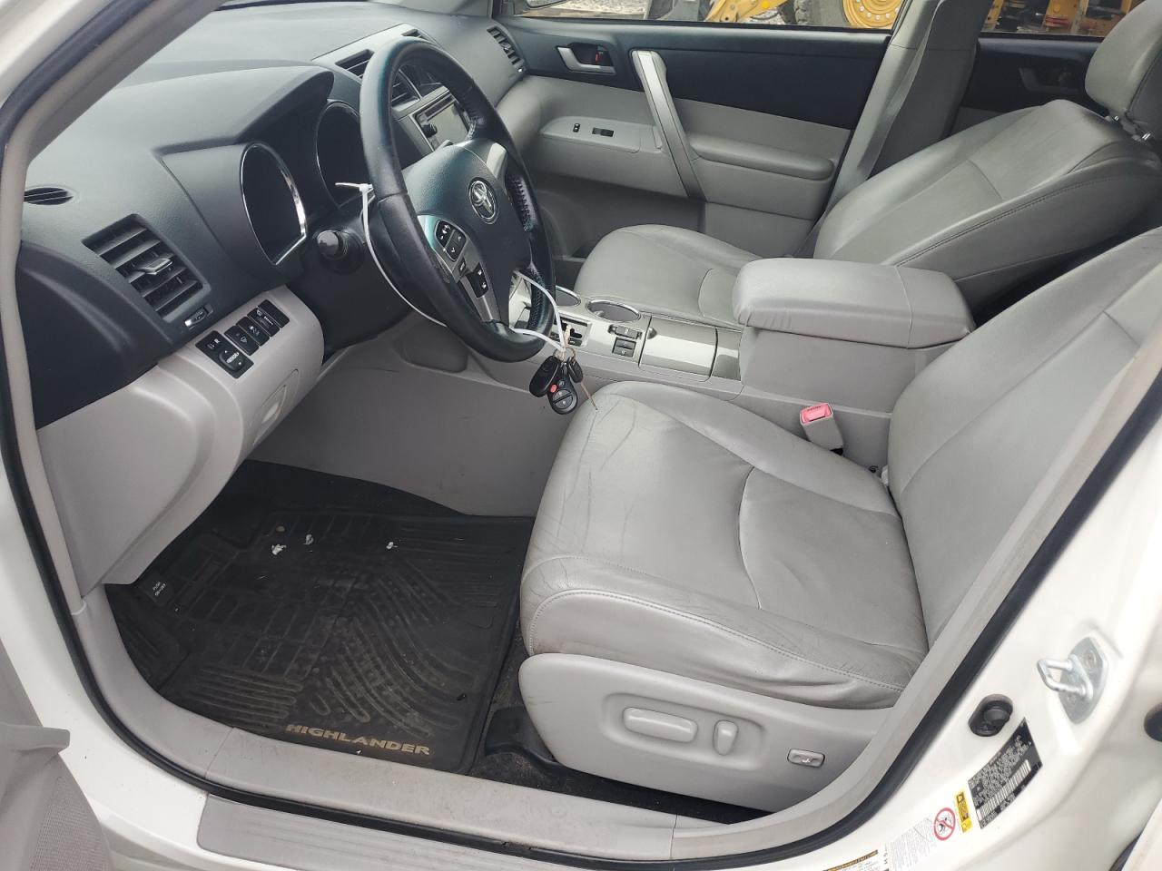TOYOTA HIGHLANDER 2013 VIN JTEBC3EH4D2016238 фото 7