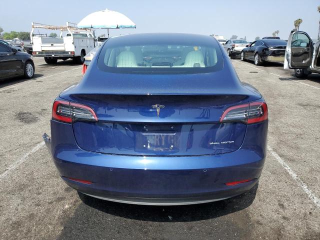  TESLA MODEL 3 2018 Granatowy