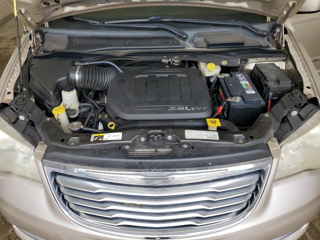 2013 Chrysler Town & Country Touring VIN: 2C4RC1BG8DR675301 Lot: 61535675