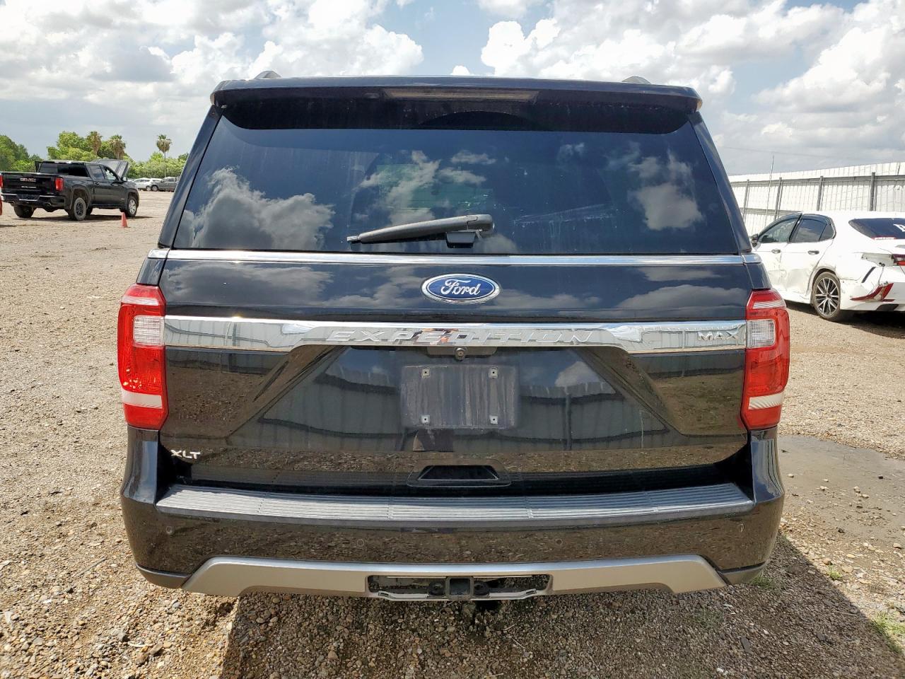 2019 Ford Expedition Max Xlt VIN: 1FMJK1HT6KEA28082 Lot: 62306505