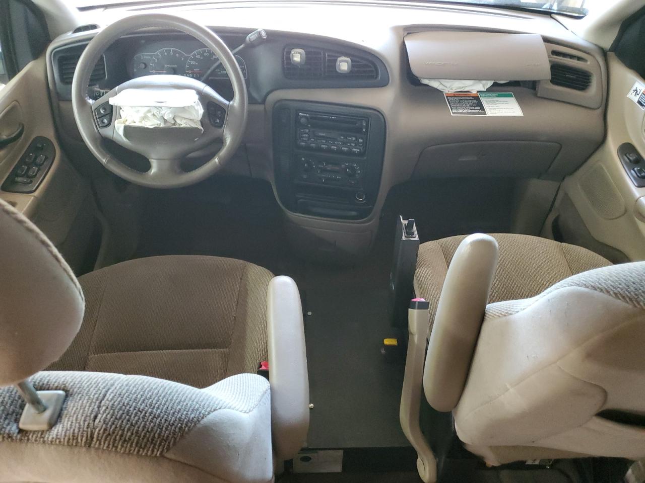 2000 Ford Windstar Se VIN: 2FMZA5248YBB55502 Lot: 61756405