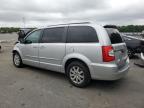 2011 Chrysler Town & Country Touring L продається в Glassboro, NJ - Front End