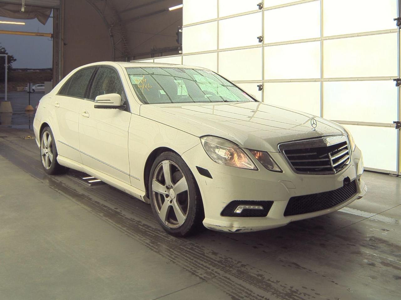 Fairburn, GA에서 판매 중인 2011 Mercedes-Benz E 350 4Matic - Minor Dent/Scratches