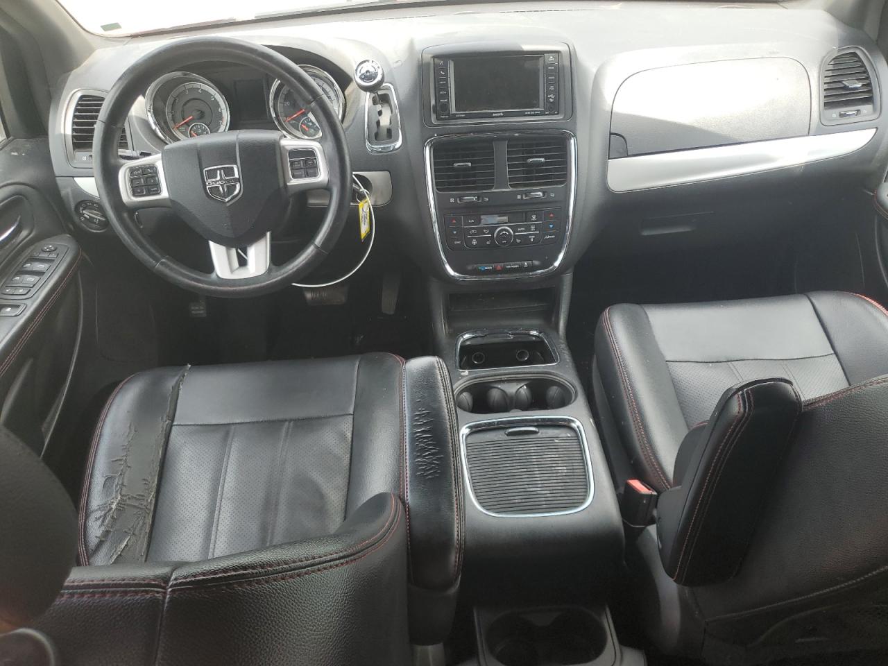 2015 Dodge Grand Caravan R/T VIN: 2C4RDGEGXFR643805 Lot: 63007555