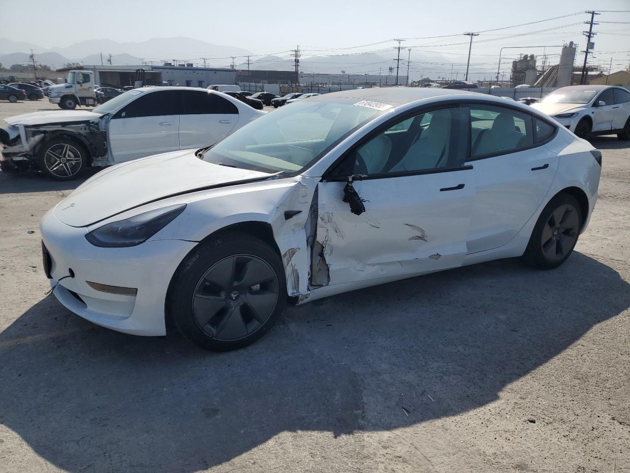 5YJ3E1EA0PF438258 TESLA MODEL 3 Photo 1