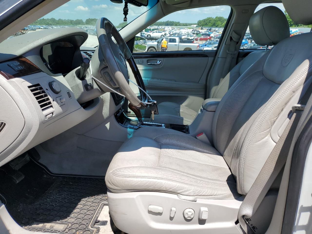 2010 Cadillac Dts Premium Collection VIN: 1G6KH5EY5AU112996 Lot: 61673335