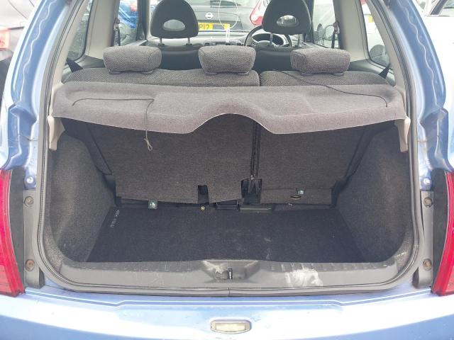 2004 NISSAN MICRA SX