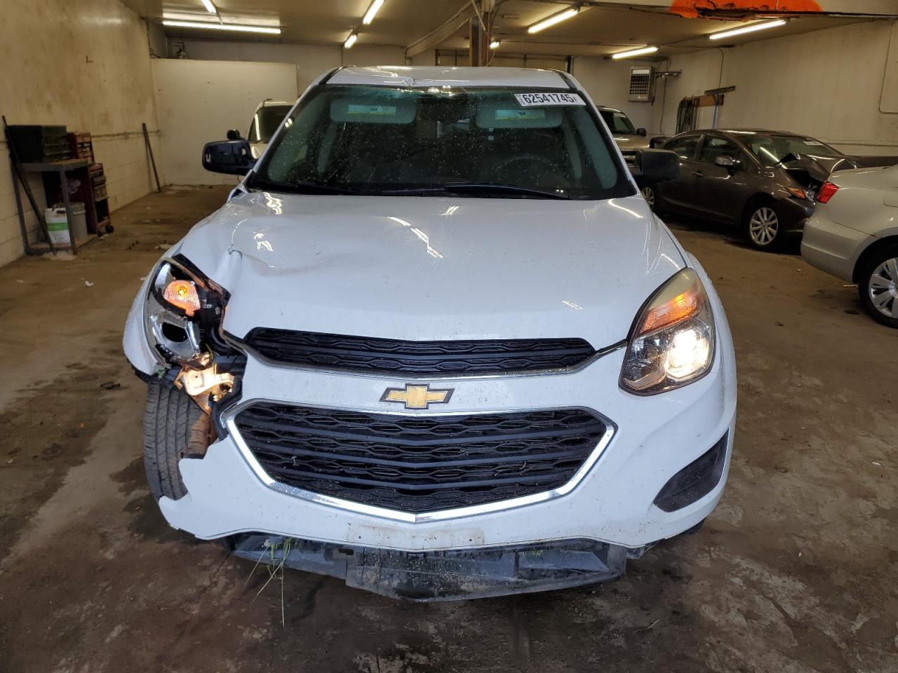 CHEVROLET EQUINOX 2016 VIN 2GNALBEK3G6211560 фото 5