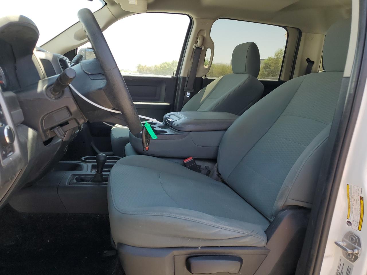 RAM All Models 2015 VIN 3C6UR5CL3FG665206 photo 7