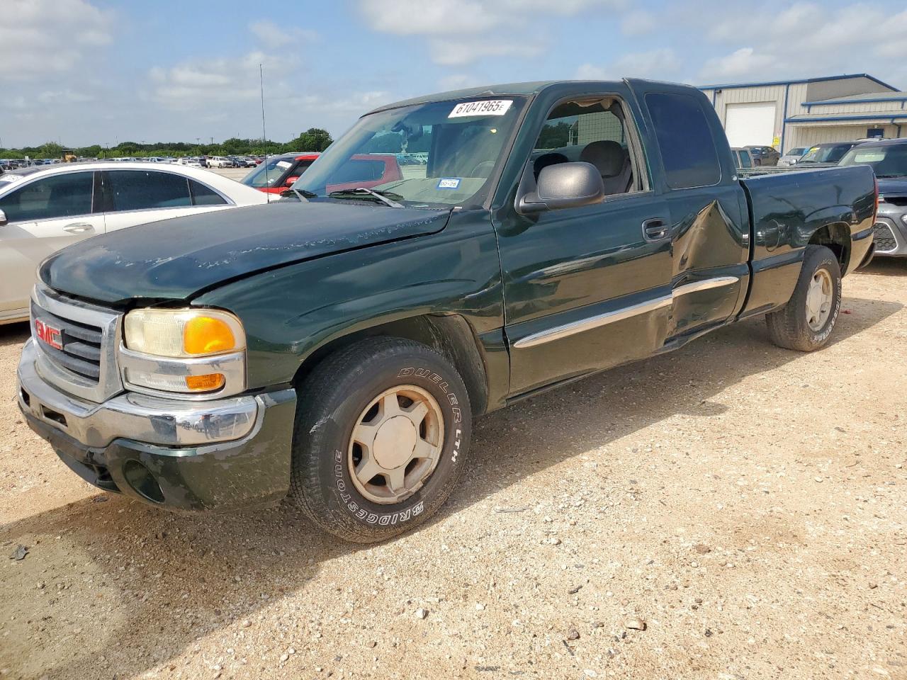 San Antonio, TX에서 판매 중인 2004 Gmc New Sierra C1500 - Side