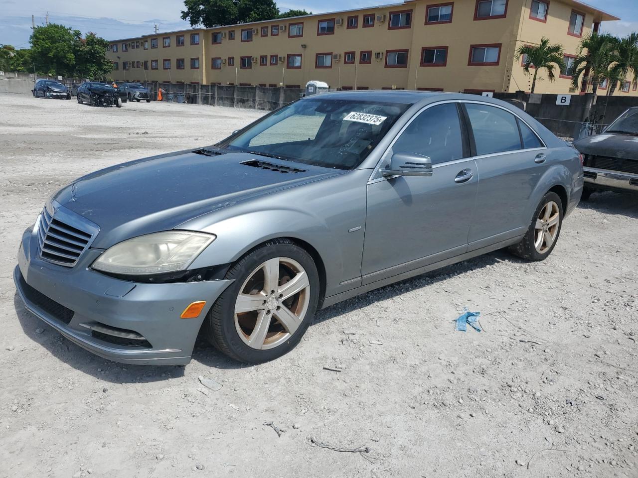 MERCEDES-BENZ S-CLASS 2012 VIN WDDNG9EB1CA452043
