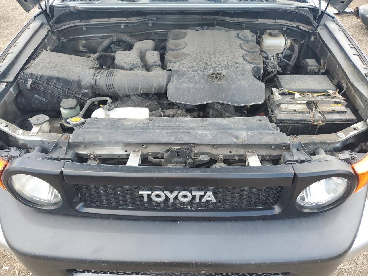 2010 Toyota Fj Cruiser VIN: JTEBU4BF3AK095936 Lot: 62770715