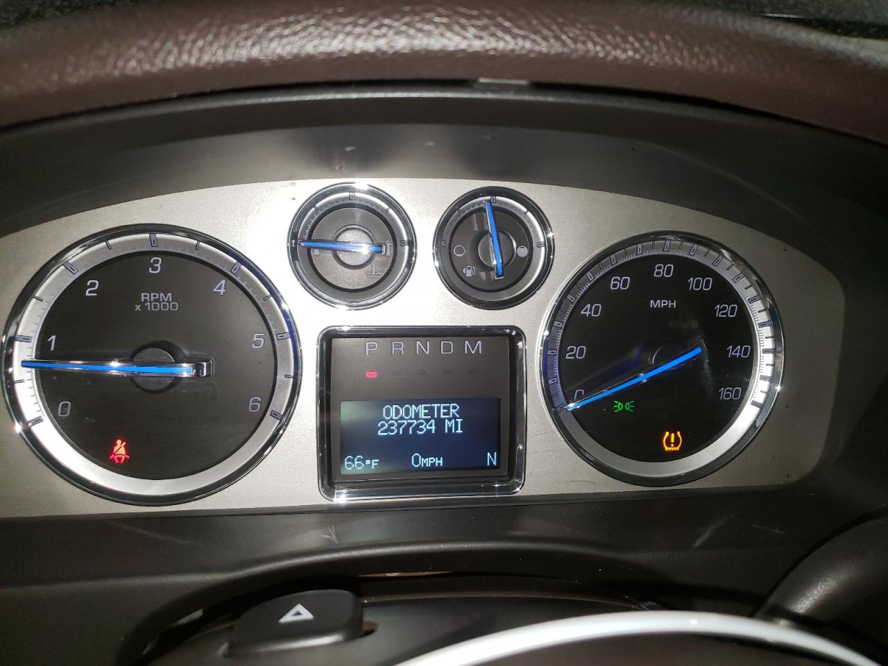 2009 Cadillac Escalade Luxury VIN: 1GYFK23249R197075 Lot: 62199165