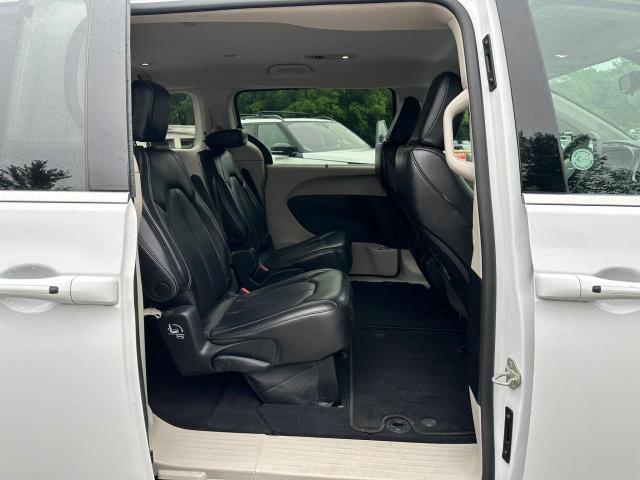  CHRYSLER PACIFICA 2023 Biały