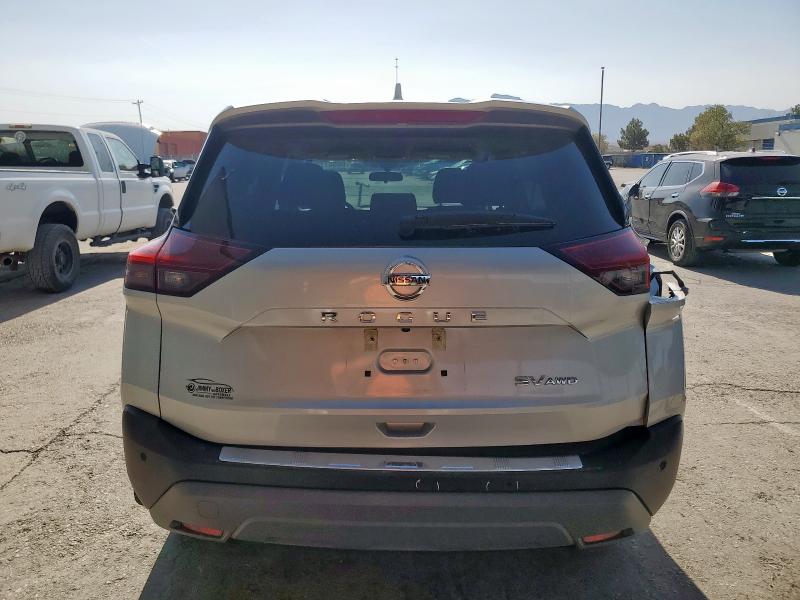  NISSAN ROGUE 2021 Серебристый