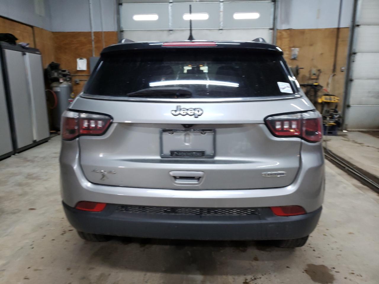 2019 Jeep Compass Latitude VIN: 3C4NJDBB3KT806655 Lot: 62738305